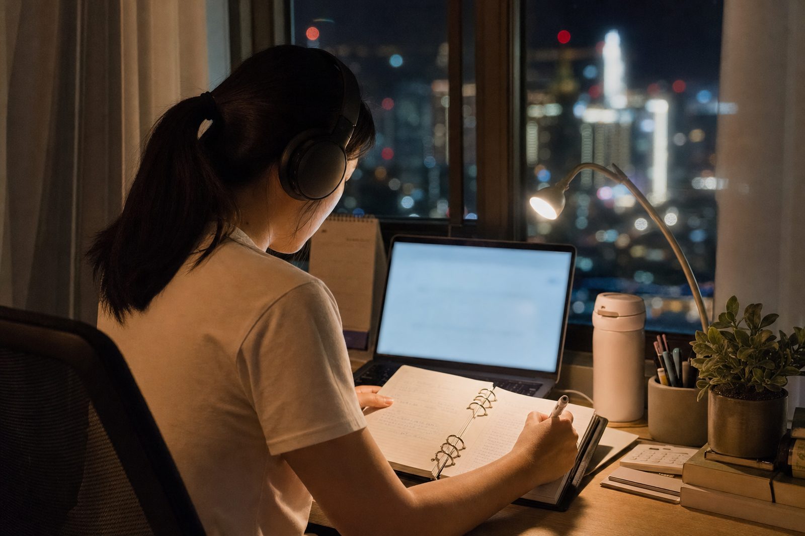 Student attending a live online RISM GE Exam class from home in Kuala Lumpur